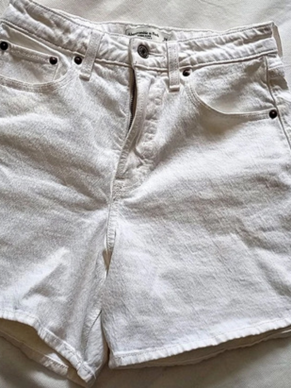 Abercrombie & Fitch Curve Love High Rise Dad Short White Waist 28